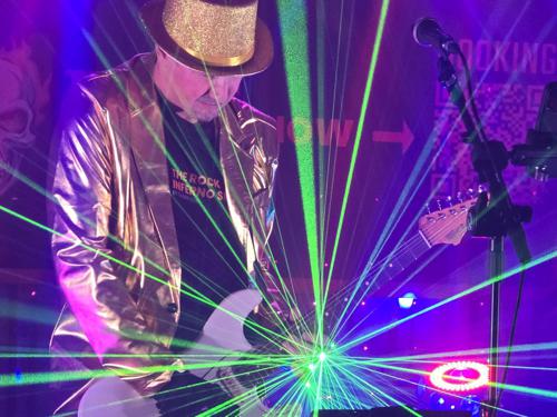 Alleinunterhalter Oliver Steel