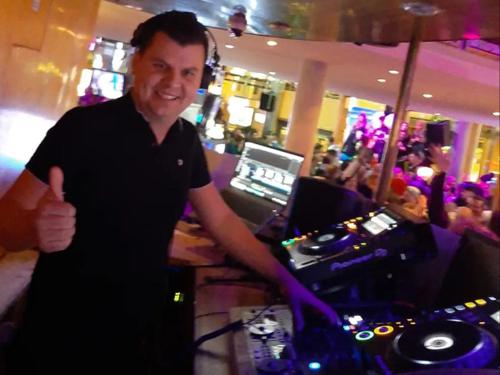 DJ Benny für deine Hochzeit